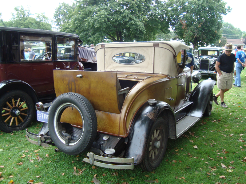Illustration for article titled 2014 Das Awkscht Fescht Profile: 1930 Oakland Roadster